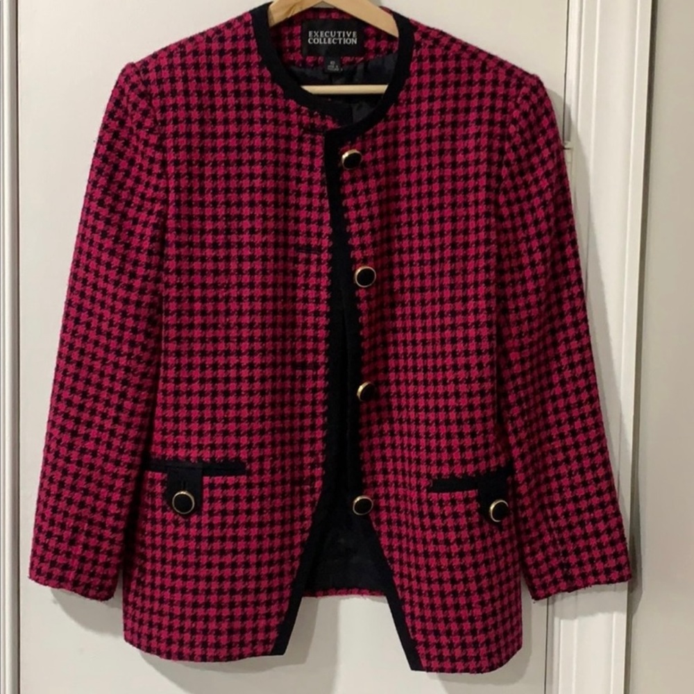 Executive Collection Pink and Black Blazer